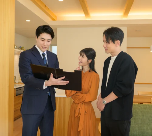 内見は「夜」で決まる。3000円の照明変更で成約率を高める空室対策